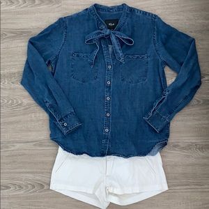 ❤️ Rails Blue Denim Neck Tie Button Down Shirt Size XS NWOT